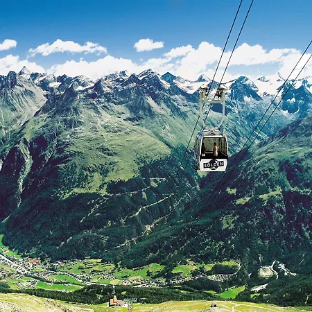 In Oetz Near Hochoetz Area * Sautens