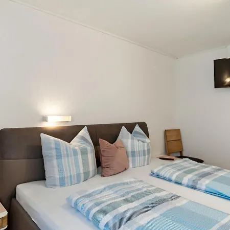 Cozy In Oetz Near Area Feriehus