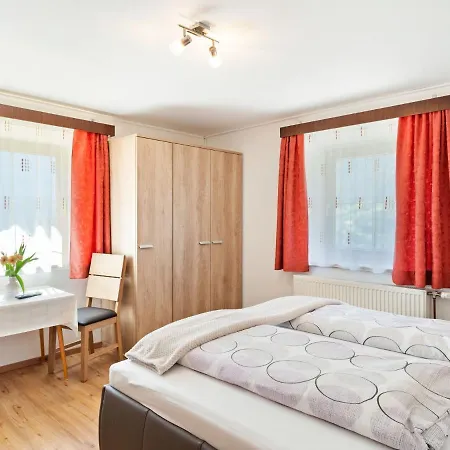 Cozy In Oetz Near Area Feriehus *